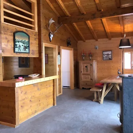 Chalet Clematites בקתה